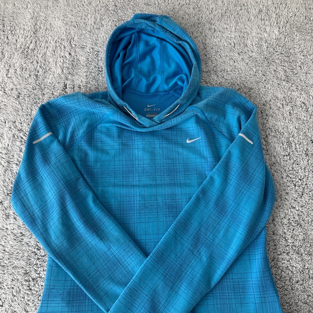 Nike Women’s Dri-Fit Hooded Pullover